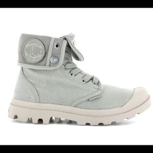 Palladium Baggy high top canvas boots shoes